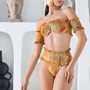 B Fyne Heidi Ruffle 2 Piece Swimsuit NWT - 2XL